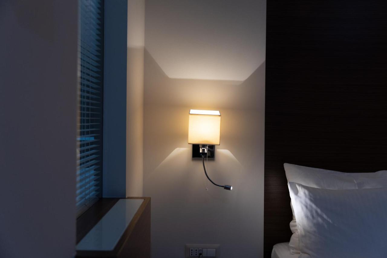Hotel Dukagjini Печ Экстерьер фото